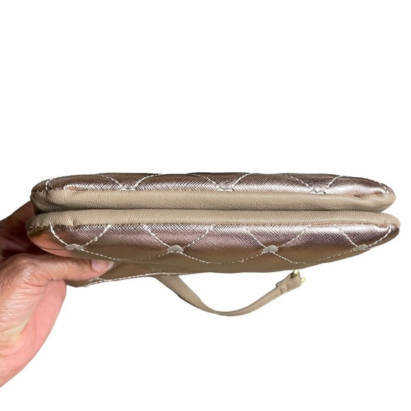 "LUV Betsey" Betsey Johnson Small Rose Gold Quilted w/Hearts Crossbody Bag - Picture 9 of 14